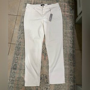 Chicos So Slimming White Skinny Jean, Size 3